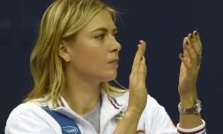 La Russe Maria Sharapova aprÚs un point lors du premier match de Fed Cup face aux Pays-Bas, le 6 février à Moscou