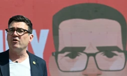 Le maire du Grand Manchester, Andy Burnham, prend la parole lors du lancement de sa campagne pour l'élection partielle à Ashton-in-Makerfield, à l'ouest de Manchester, dans le nord-ouest de l'Angleterre, le 22 mai 2026
