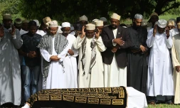 Dimanche 23 Mai 2010

Le dernier hommage à Aafifoudine