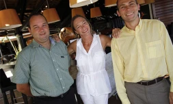 Nicolas Staub, groupe Beachcomber, Alexia Bottin, Tropic voayges et Hervé Duboscq, directeur du Sainte-Anne ressort