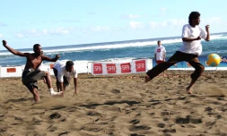 12ème édition du &quot;foot 2 plage&quot; (Photo : DR)