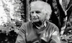Auteur de plus de 100 livres, traduit en une trentaine de langues, le poète français Yves Bonnefoy, cité plusieurs fois pour le Nobel, a notamment été lauréat en France du Grand prix de poésie 1981 de l'Académie et du Goncourt 1987 de la poésie