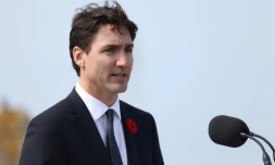 Justin Trudeau, le 10 avril 2017, dans le nord-ouest de la France