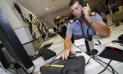 Vendredi 11 juin 2010: Portée disparue depuis 24 heures, Abigaël Sunderland a été repérée saine et sauve à bord de son voilier démâté vers 9 heures 40 à 3 000 km au sud des cô
