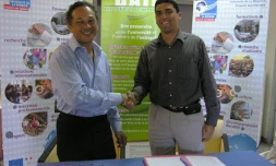 Mercredi 16 juin 2010

Signature d'un partenariat entre l'Université et la Ligue d'enseignement de La Réunion  (Photo DR)