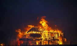 Une maison détruite par les flammes à Louisville, dans le Colorado, le 30 décembre 2021