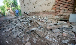 Une habitation endommagée aprÚs un séisme, le 6 août 2023 dans la localité de Dezhou dans l'est de la Chine