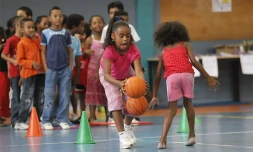 Jeudi 24 Juin 2010
Les 200 petits basketteurs au complexe sportif de Flacourt Ă Sainte-Marie
