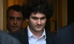 Sam Bankman-Fried à la sortie du tribunal fédéral de New York en janvier 2023