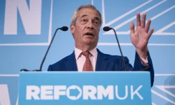 Le dirigeant de Reform UK, Nigel Farage, s'exprime lors d'une conférence de presse, à Londres, le 10 juin 2025