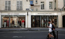Deux boutiques Comptoir des cotonniers et Princesse tam tam à Paris le 2 juillet 2025