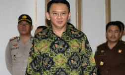 Le gouverneur chrétien de Jakarta Basuki Tjahaja Purname, appelé Ahok, arrive à son procès pour insulte à islam à Jakarta le 20 avril 2017