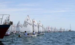 Voile - championnat de France Minimes Optimist à Quiberon (Photo Franck Gicquiaud/Littoral-ouest-photos.com)