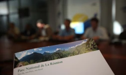 Mercredi 7 juillet 2010

Point presse à la Région sur la candidature de La Réunion au patrimoine mondial de l'Unesco (Photo Marie Trouvé)