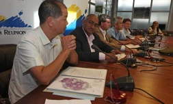 Mercredi 7 juillet 2010

Point presse à la Région sur la candidature de La Réunion au patrimoine mondial de l'Unesco (Photo Marie Trouvé)