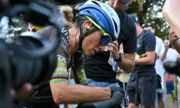 La Française Pauline Ferrand-Prévot à l'issue de la 5e étape du Tour de France, le 5 août 2026 à Belleville-en-Beaujolais