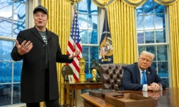 Le présisent américain Donald Trump (à droite) et l'homme d'affaires Elon Musk (à gauche) à la Maison Blanche le 11 février 2025