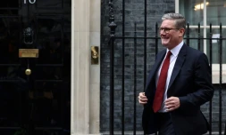 Le nouveau Premier ministre britannique Keir Starmer devant le 10 Downing Street Ă Londres, le 5 juillet 2024