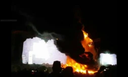 Spectaculaire incendie sur la scène d'un festival de musique électronique près de Barcelone le 29 juillet 2017, selon une vidéo diffusé sur un compte Instagram