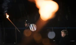 Adieux de la chanceliÚre allemande Angela Merkel aux forces armées lors d'une cérémonie aux flambeaux à Berlin, le 2 décembre 2021