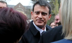 Le Premier ministre  Manuel Valls à la "fête de la Rose" le 20 mars 2016 à Wattrelos
