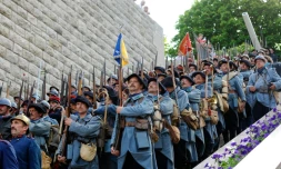 Répétition du défilé des "reconstitueurs" le 27 mai 2016 à Verdun