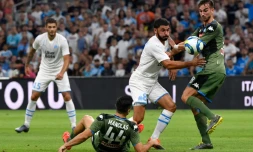 Le joueur de Marseille Morgan Sanson (c) lors de la défaite face à Naples 1-0 en match amical le 4 août 2019