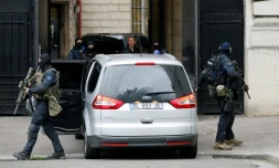 Le convoi transportant Salah Abdeslam à son arrivée au palais de justice le 20 mai 2016 à Paris