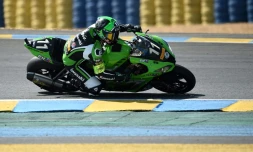 Le pilote français Randy de Puniet sur la Kawasaki ZX10R Formula EWC N°11 lors des 24 Heures du Mans le 21 avril 2018
