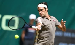 Le Suisse Roger Federer remporte le tournoi sur gazon de Halle le 23 juin 2019