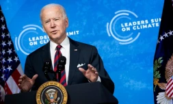 Le président américain Joe Biden s'exprime au premier jour d'un sommet climat à Washington le 22 avril 2021