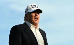 Le président américain Donald Trump parle à la presse à la Maison Blanche, à Washington, le 15 mai 2026