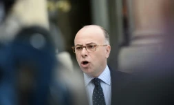 Le ministre français de l'Intérieur Bernard Cazeneuve s'exprime le 22 mars 2016 à l'Elysée