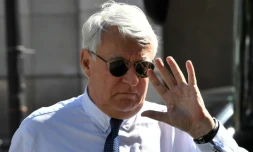 Le maire du XVIe Claude Goasguen à Paris le 16 mai 2017