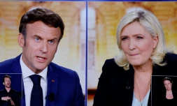 Le débat télévisé entre Emmanuel Macron et Marine Le Pen dans les studios à Saint-Denis en Seine-Saint-Denis le 20 avril 2022