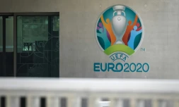 Huit villes hĂŽtes de l'Euro (11 juin-11 juillet) vont accueillir des spectateurs, ce qui laisse en suspens le sort de Munich, Rome, Bilbao et Dublin