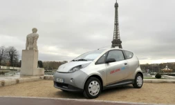 Véhicule électrique Autolib' au Trocadéro à Paris le 29 novembre 2012