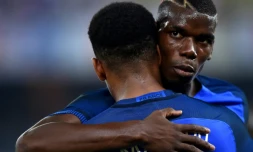 Paul Pogba avec Anthony Martial lors du match Italie-France, le 1er septembre 2016 à Bari
