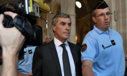 Jérôme Cahuzac (c) au palais de justice de Paris, le 5 septembre 2016