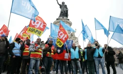 Des policiers municipaux manifestent pour réclamer une meilleure reconnaissance, le 3 févier 2024 à Paris
