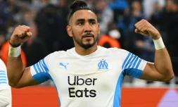Le milieu de terrain de Marseille Dimitri Payet, après avoir marqué contre le PAOK Salonique, lors du quart de finale aller de la Ligue Europa Conférence, le 7 avril 2022 au Stade Vélodrome