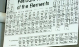 Quatre nouveaux éléments ont été officiellement ajoutés au tableau périodique, la charte de la chimie, a indiqué l'International Union of Pure and Applied Chemistry (IUPAC) basée aux Etats-Unis