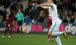 L'attaquant de Marseille Florian Thauvin vient de marquer l'un de ses trois buts contre Metz en championnat, le 2 février 2018 au stade Vélodrome