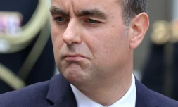 Le nouveau Premier ministre Sébastien Lecornu à l'hôtel Matignon, à Paris, le 10 septembre 2025