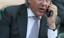 L'ancien champion de tennis roumain Ilie Nastase dans les tribunes à Wimbledon, le 6 juillet 2016