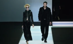 Des mannequins portent des créations Giorgio Armani, le 29 février 2016 à Milan