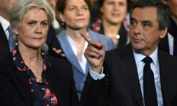 François et Penelope Fillon pendant un meeting de campagne à Paris le 29 janvier 2017