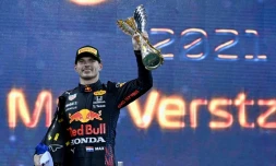 Max Verstappen sacré champion F1 2021 à l'issue du GP d'Abou Dhabi à Yas Marina, le 12 décembre 2021