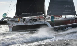 Le skipper français Françis Joyon (Ultim IDEC Sport) au départ de la Route du Rhum, à Saint-Malo, le 4 novembre 2018