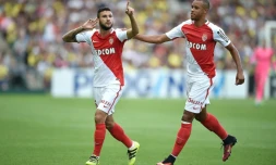 Le Brésilien Gabriel Boschilia (g) fête son but pour Monaco face à Nantes, le 20 août 2016 à La Beaujoire